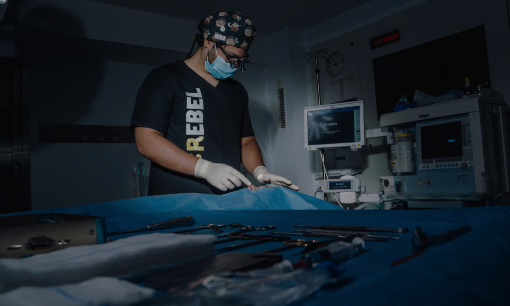 mejor cirujano en rinoplastia en malaga o andalucia